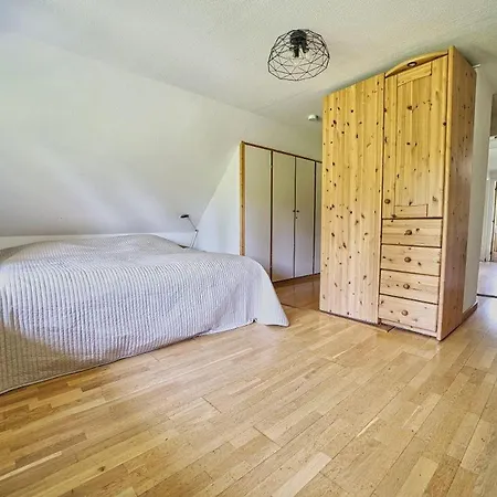 Haus-unter-reet Nyaraló *